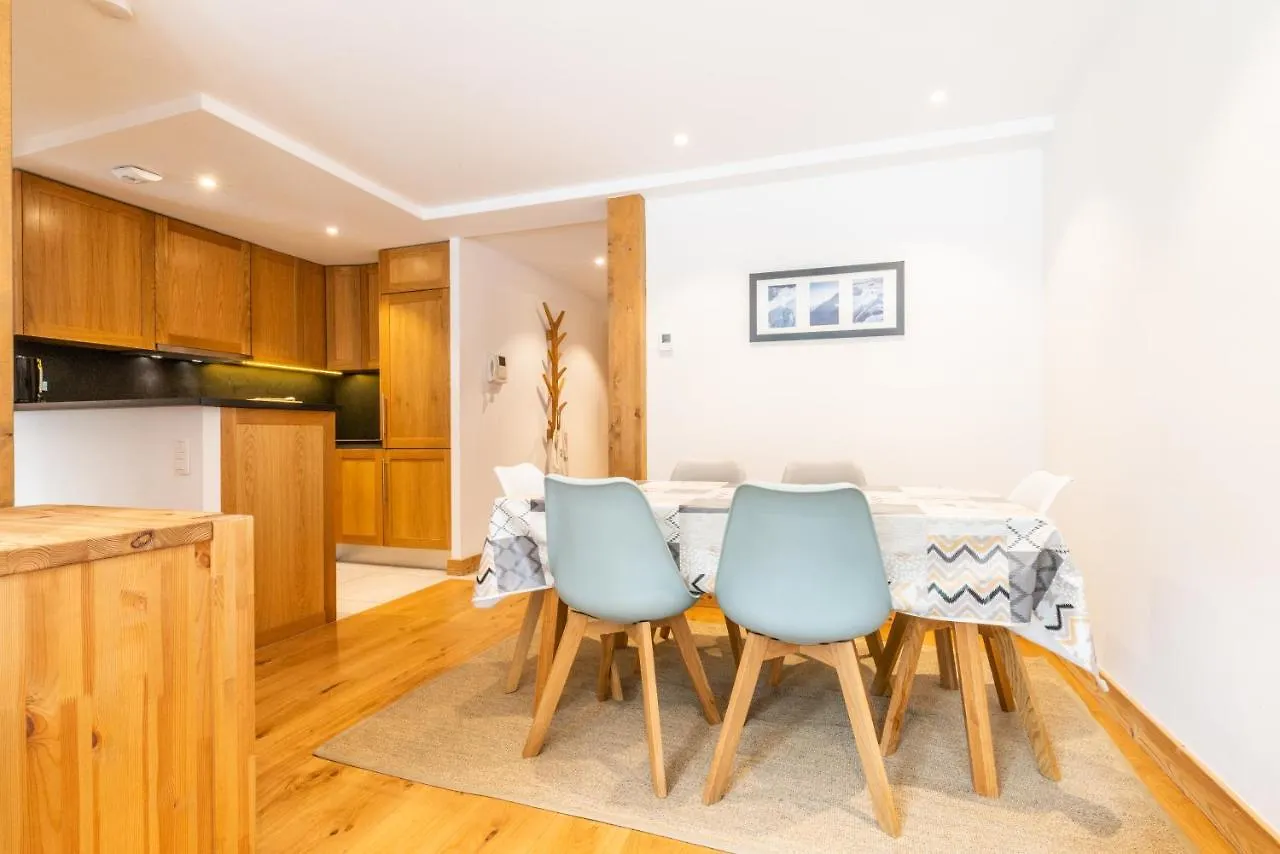 Apartment Apt. Grand Paradis B14 - Modern With Mont Blanc View Chamonix