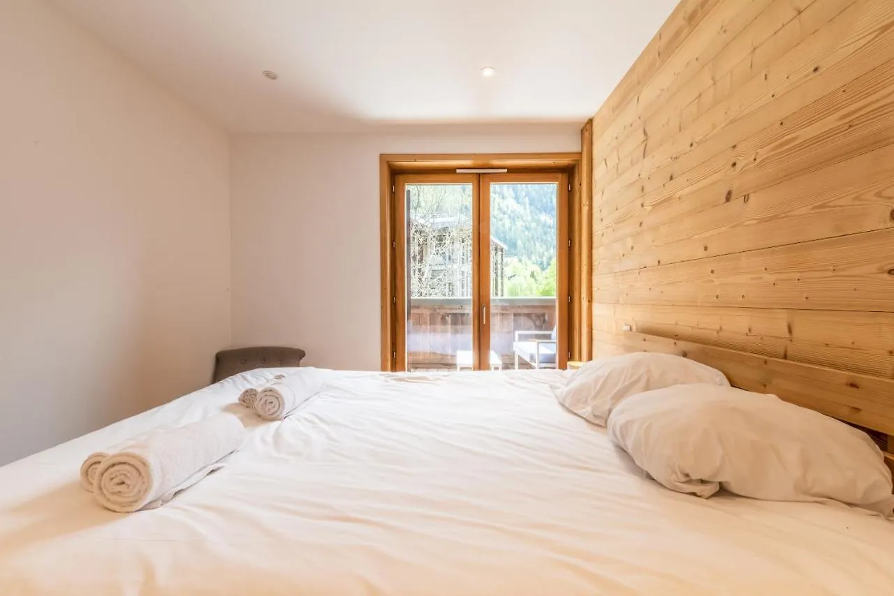 Apt. Grand Paradis B14 - Modern With Mont Blanc View Chamonix Apartment
